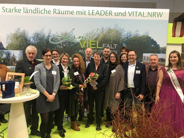 LEADER-Stand auf der IGW 2018 mit Frau Dr. Hendricks